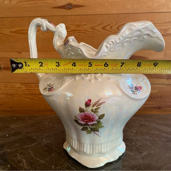 Vintage Arnel’s Oval Bowl & Water Pitcher - Picture 11 of 16